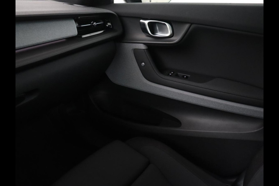 Polestar 2 Long Range Dual Motor 78 kWh h | SOH 92,9% | Panoramadak | Memory | Stuur/stoelverwarming | Harman/Kardon | Carplay | 360 camera | Park assist | Climate control