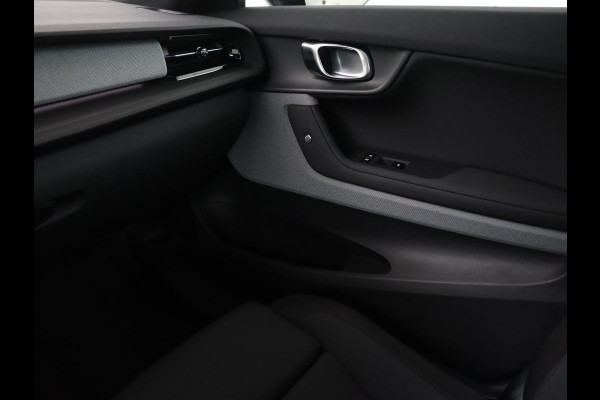 Polestar 2 Long Range Dual Motor 78 kWh h | SOH 92,9% | Panoramadak | Memory | Stuur/stoelverwarming | Harman/Kardon | Carplay | 360 camera | Park assist | Climate control