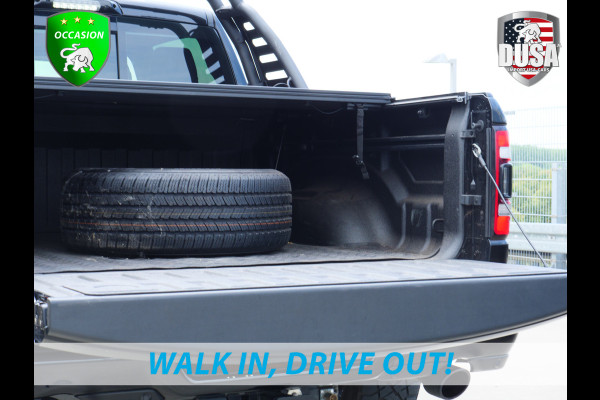 RAM 1500 Limited | 5.7 V8 | 4x4 | Crew Cab | Guerrilla Exhaust | RAMBAR | 22 inch 4play | Accent kleur | Full option Nieuw binnen!