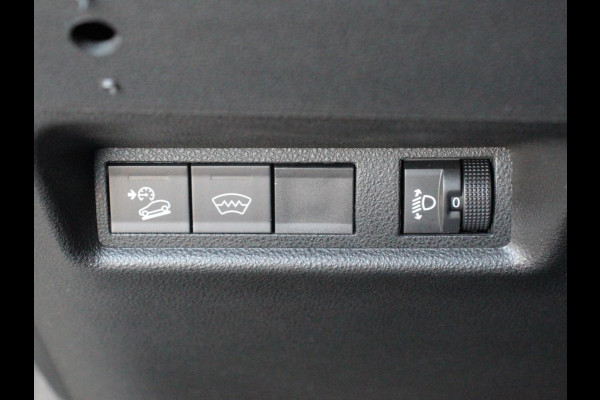 Jeep Avenger Longitude 54 kWh Automaat Navigatie Apple Carplay/Android Auto Parkeersensoren Cruise Control Stoelverwarming Virtual Cockpit
