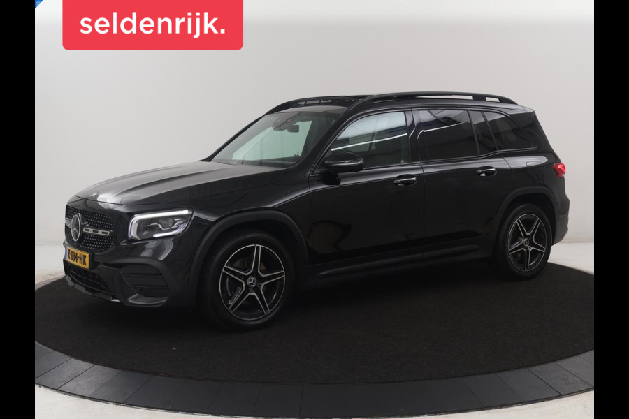 Mercedes-Benz GLB 200 Business Solution AMG | Panoramadak | Leder/alcantara | Memory Stoelverwarming | Adaptive cruise | Camera | Park assist | Sfeerverlichting | Carplay