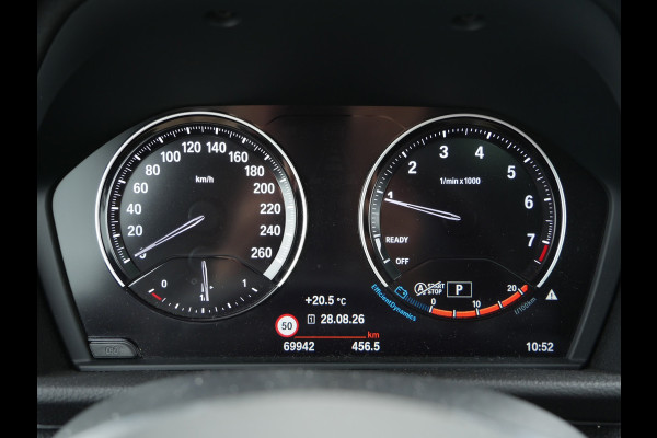 BMW 2 Serie Active Tourer 218ia Automaat High Executive Luxury Edition | Panoramadak | HiFi | Camera |