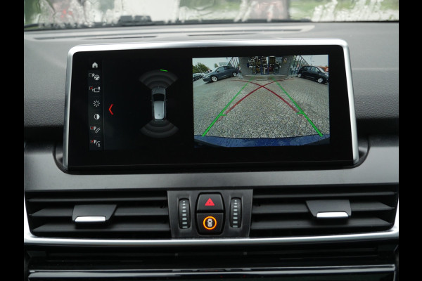 BMW 2 Serie Active Tourer 218ia Automaat High Executive Luxury Edition | Panoramadak | HiFi | Camera |