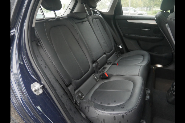 BMW 2 Serie Active Tourer 218ia Automaat High Executive Luxury Edition | Panoramadak | HiFi | Camera |