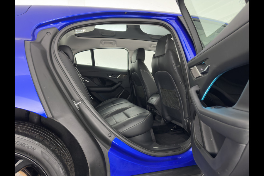Jaguar I-PACE EV400 Business Edition SE 90 kWh Aut. *PANO | LEATHER | FULL-LED | HEATED-SPORTSEATS | MEMORY-PACK | BLIND-SPOT | MERIDIAN-SOUND | DIGI-COCKPIT | PRIVACY-GLASS | AMBIENT-LIGHT | CAMERA | KEYLESS | 20''ALU*
