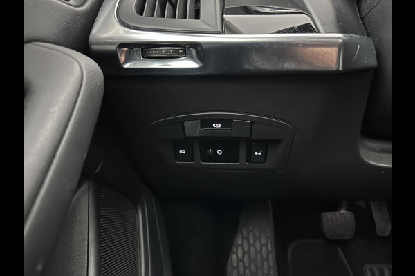 Jaguar I-PACE EV400 Business Edition SE 90 kWh Aut. *PANO | LEATHER | FULL-LED | HEATED-SPORTSEATS | MEMORY-PACK | BLIND-SPOT | MERIDIAN-SOUND | DIGI-COCKPIT | PRIVACY-GLASS | AMBIENT-LIGHT | CAMERA | KEYLESS | 20''ALU*