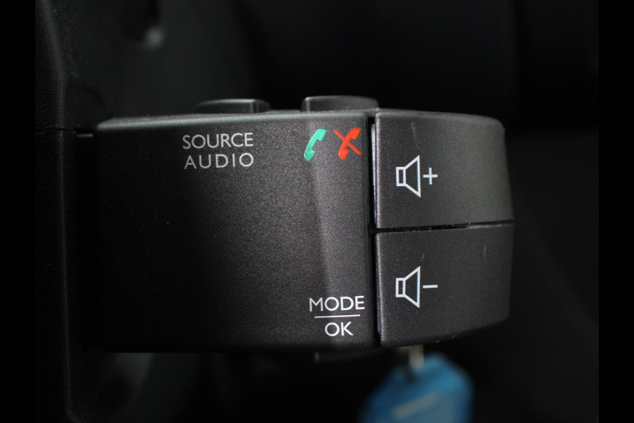 Opel Vivaro Combi 1.6 CDTI L2H1 8-Persoons PERSONENBUS Incl. BTW/Bpm Airco Bluetooth Lang 8-persoons
