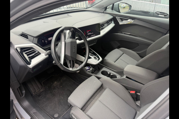 Audi Q4 e-tron 35 S edition 55 kWh S-Line | Stoelverwarming | Adaptive Cruise Control | Keyless | Navigatie | Camera | Parkeersensoren | Climate Control |