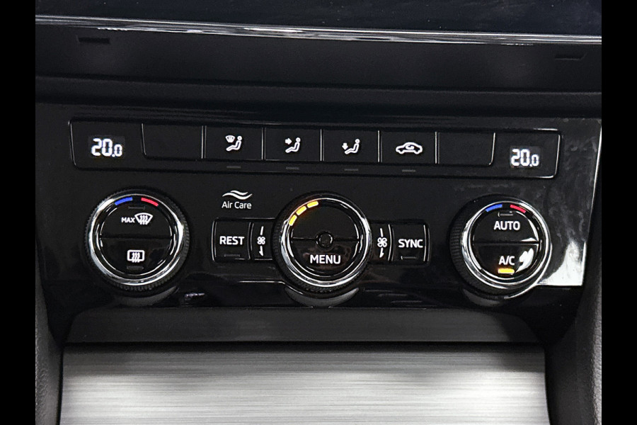 Škoda Superb Combi 1.5 TSI 150PK Automaat Business Edition / Trekhaak / Navigatie / Airco-ecc./ Pdc./ Radio-multimedia / Virtual Cockpit / Apk 05-2028