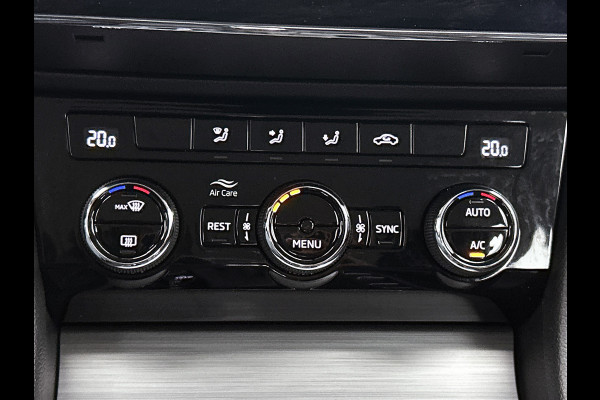 Škoda Superb Combi 1.5 TSI 150PK Automaat Business Edition / Trekhaak / Navigatie / Airco-ecc./ Pdc./ Radio-multimedia / Virtual Cockpit / Apk 05-2028