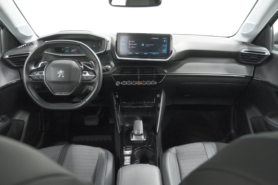Peugeot 208 PureTech 100 EAT8 Allure | Adaptieve Cruise control |  Camera | Parkeersensoren voor + achter | Navigatie | Apple Carplay