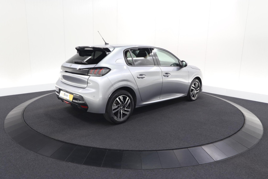 Peugeot 208 PureTech 100 EAT8 Allure | Adaptieve Cruise control |  Camera | Parkeersensoren voor + achter | Navigatie | Apple Carplay