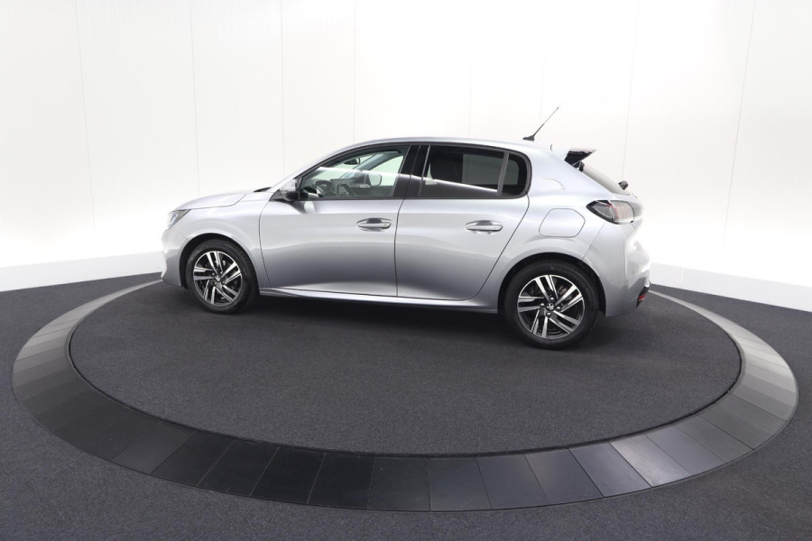 Peugeot 208 PureTech 100 EAT8 Allure | Adaptieve Cruise control |  Camera | Parkeersensoren voor + achter | Navigatie | Apple Carplay