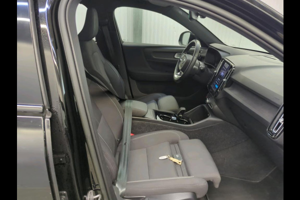 Volvo XC40 Recharge Ultimate 70 kWh Soh 94.5% Pano.dak Har/Kard Trekhaak