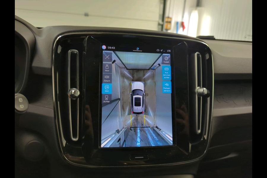 Volvo XC40 Recharge Ultimate 70 kWh Soh 94.5% Pano.dak Har/Kard Trekhaak