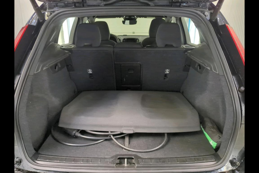 Volvo XC40 Recharge Ultimate 70 kWh Soh 94.5% Pano.dak Har/Kard Trekhaak