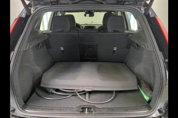 Volvo XC40 Recharge Ultimate 70 kWh Soh 94.5% Pano.dak Har/Kard Trekhaak