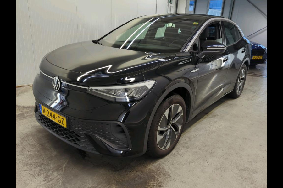 Volkswagen ID.5 Pro 77 kWh Soh 96.3% 1Eig Trekhaak Warmtepomp Camera Carplay