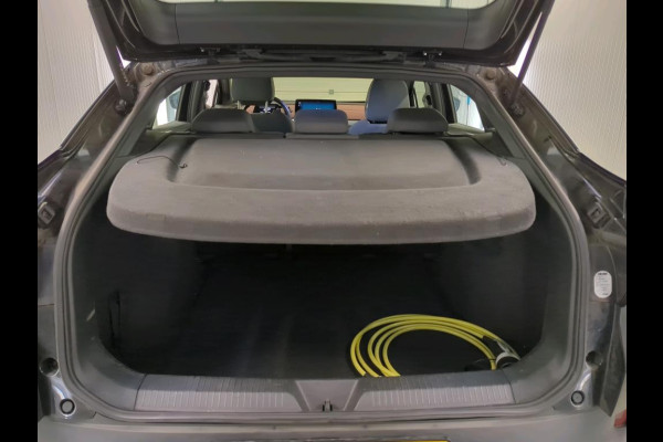 Volkswagen ID.5 Pro 77 kWh Soh 96.3% 1Eig Trekhaak Warmtepomp Camera Carplay