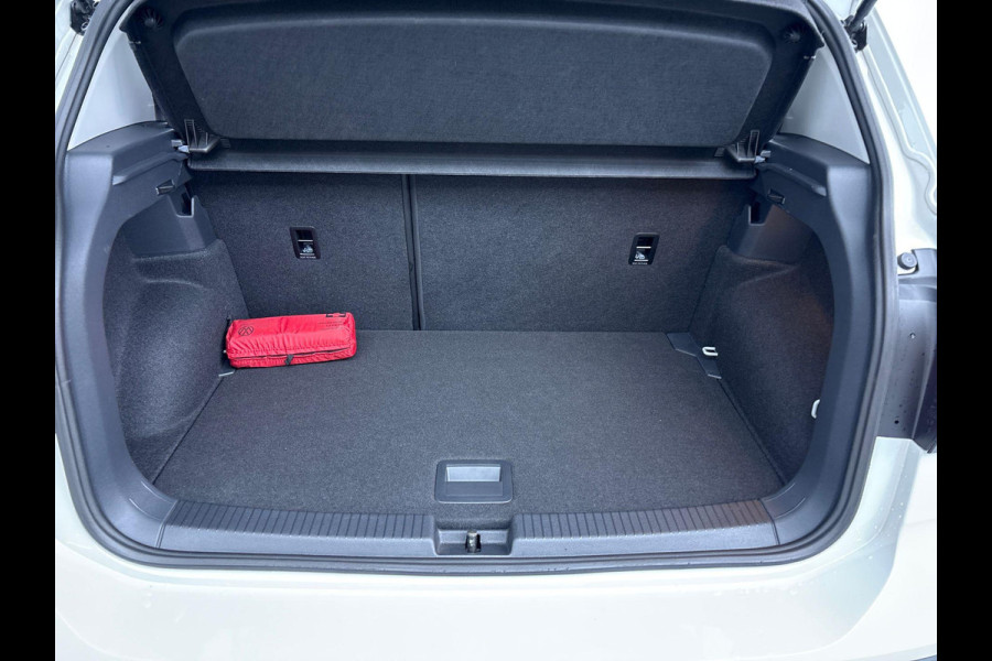 Volkswagen T-Cross 1.0 TSI Life Goal 115 pk Automaat (DSG) | Navigatie via App | Parkeersensoren | Achteruitrijcamera | Adaptieve cruise control | Stoelverwarming | Apple carplay / Android auto | Autom. Airco |