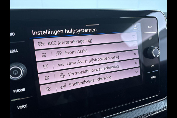 Volkswagen T-Cross 1.0 TSI Life Goal 115 pk Automaat (DSG) | Navigatie via App | Parkeersensoren | Achteruitrijcamera | Adaptieve cruise control | Stoelverwarming | Apple carplay / Android auto | Autom. Airco |