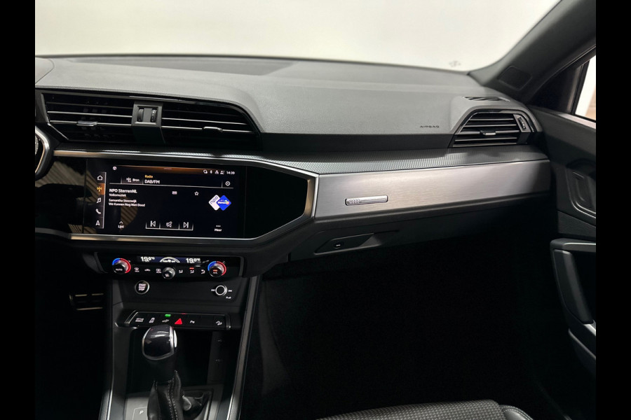 Audi Q3 45 TFSI e S-Line edition | Chronos Grey | ACC | LED | MMI Plus | Audi-Sport 20 Inch | LED | CarPlay | Virtual | Camera