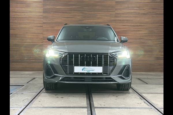 Audi Q3 45 TFSI e S-Line edition | Chronos Grey | ACC | LED | MMI Plus | Audi-Sport 20 Inch | LED | CarPlay | Virtual | Camera