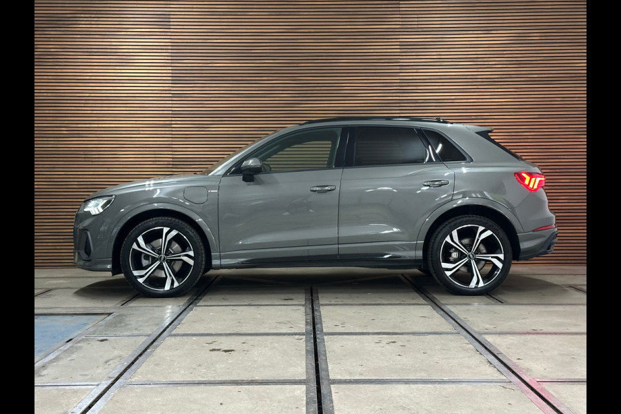 Audi Q3 45 TFSI e S-Line edition | Chronos Grey | ACC | LED | MMI Plus | Audi-Sport 20 Inch | LED | CarPlay | Virtual | Camera