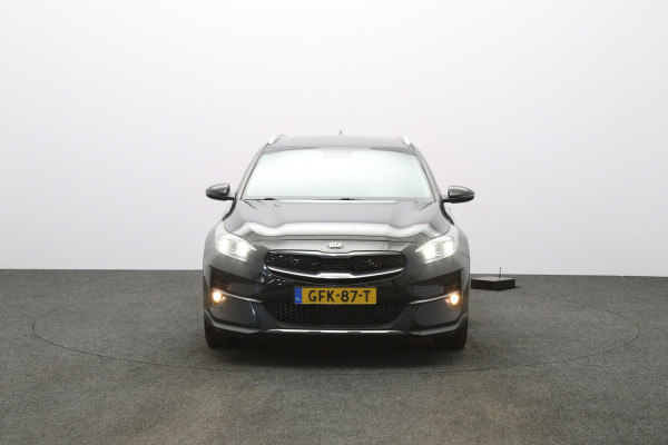 Kia Xceed 1.6 GDi PHEV 140 PK DynamicLine, Cruise Control, Navigatie, Climate Control, Camera