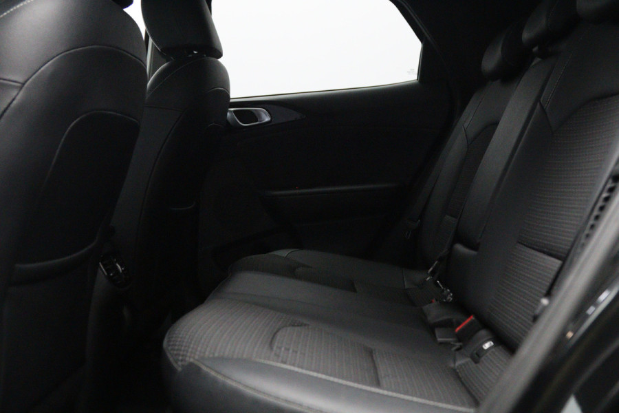 Kia Xceed 1.6 GDi PHEV 140 PK DynamicLine, Cruise Control, Navigatie, Climate Control, Camera