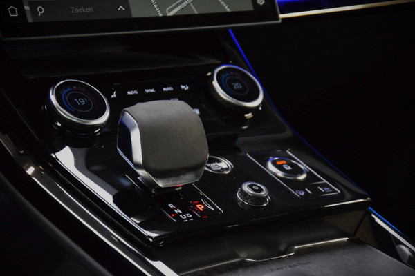 Land Rover Range Rover Sport 3.0 D350 *First Edition* Navi|Leder|Massage|Panoramadak|Head-up|Dealer onderhouden