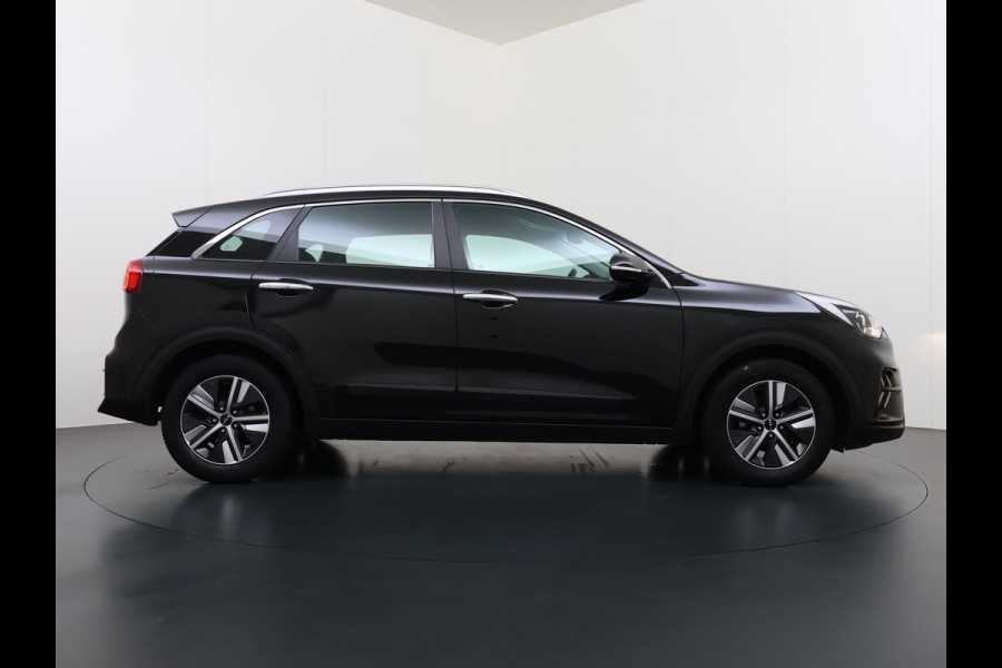 Kia Niro 1.6GDi 142PK Hybrid Automaat Adap.Cruise Navi Camera Apple Carplay Android Auto Ecc DynamicLine Lmv Led Isofix DAB Lane Assist Regen-Lichtsensor Keyless 1e Eigenaar Dealeronderhouden Origineel Nederlandse Auto