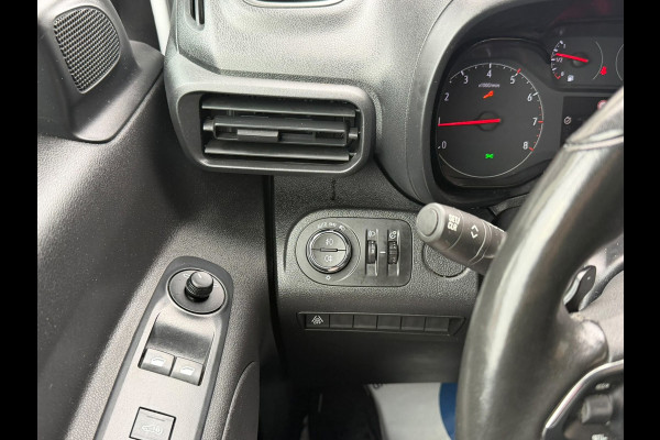Opel Combo 1.5D L2H1 Standaard / 131PK Automaat / Camera / Stuur verwarming