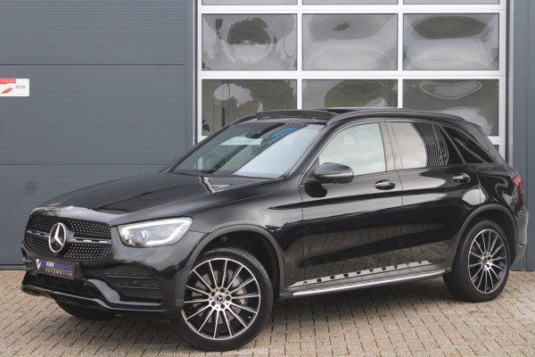 Mercedes-Benz GLC 300e 4MATIC AMG | Pano | Burmester | 360 | Sfeerverlichting
