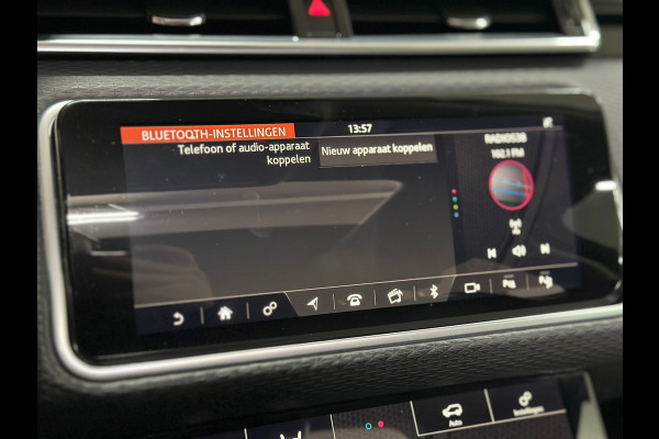 Land Rover Range Rover Velar 250PK| R-Dynamic SE| Virtual| Pano| Matrix LED| Ambient| Meridian| Winter Pack| 360°| ACC| HuD| NAP|