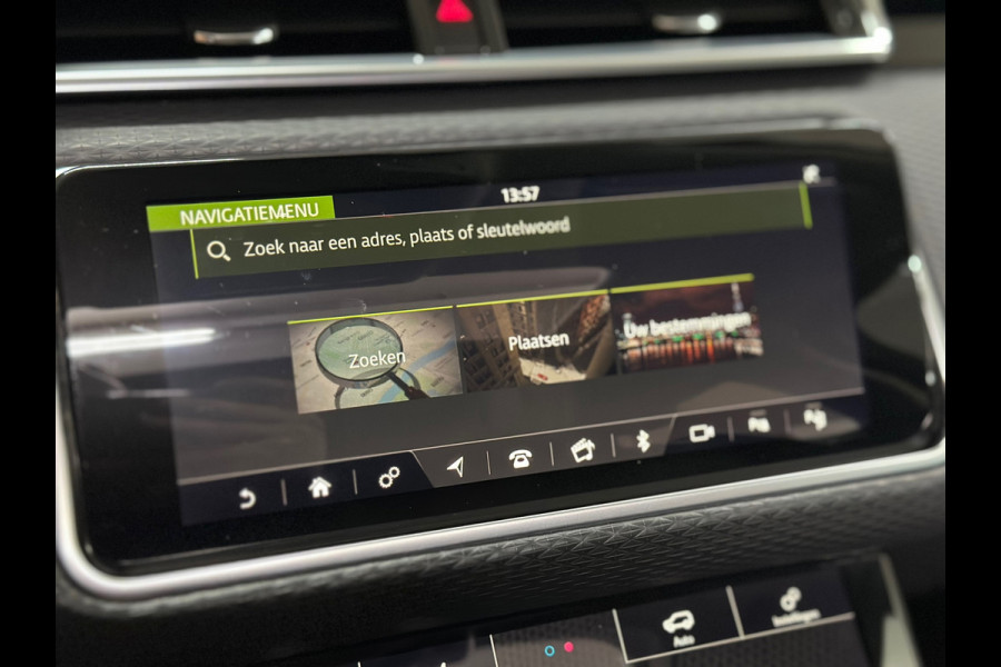 Land Rover Range Rover Velar 250PK| R-Dynamic SE| Virtual| Pano| Matrix LED| Ambient| Meridian| Winter Pack| 360°| ACC| HuD| NAP|