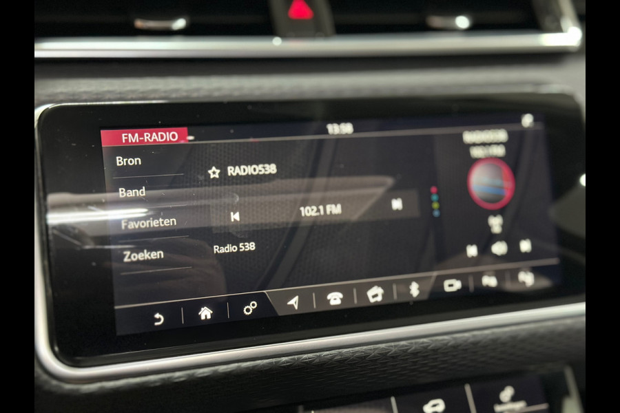 Land Rover Range Rover Velar 250PK| R-Dynamic SE| Virtual| Pano| Matrix LED| Ambient| Meridian| Winter Pack| 360°| ACC| HuD| NAP|