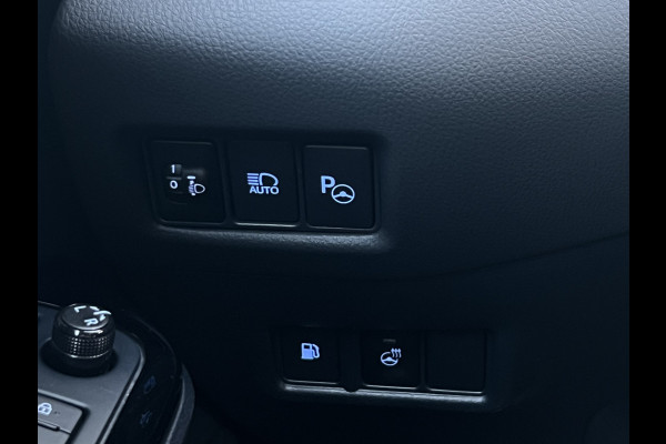 Toyota C-HR 1.8 Hybrid Dynamic | Dodehoek | LED | Camera | Winter Pack