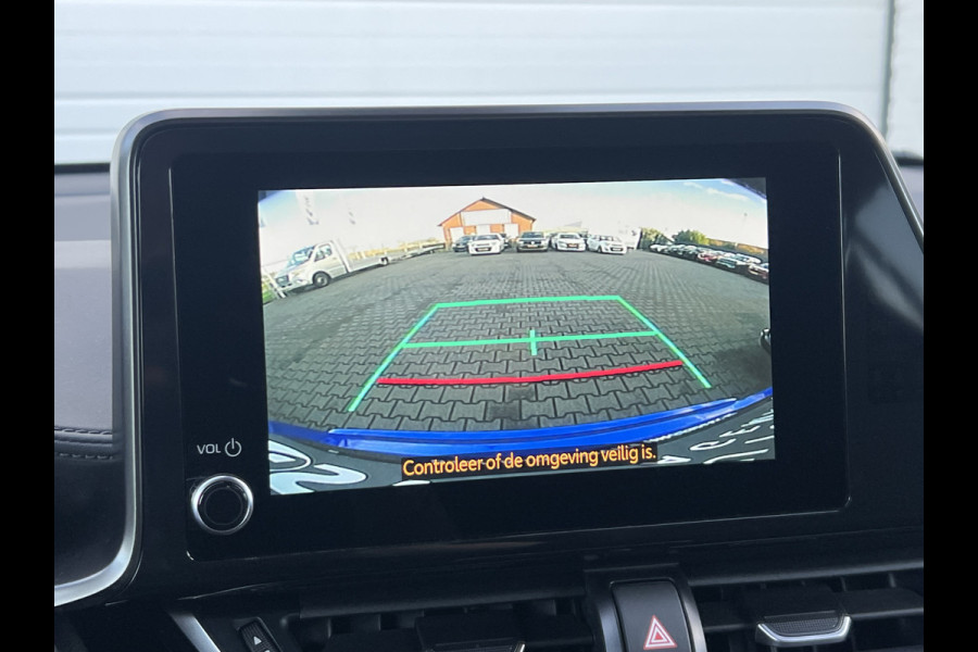 Toyota C-HR 1.8 Hybrid Dynamic | Dodehoek | LED | Camera | Winter Pack