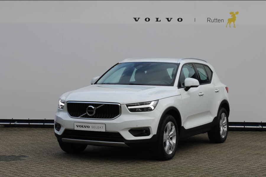 Volvo XC40 T3 163PK Automaat Business Pro Navigatie / Trekhaak / Adaptieve Cruise Control / 18" lichtmetalen velgen / Climare Control