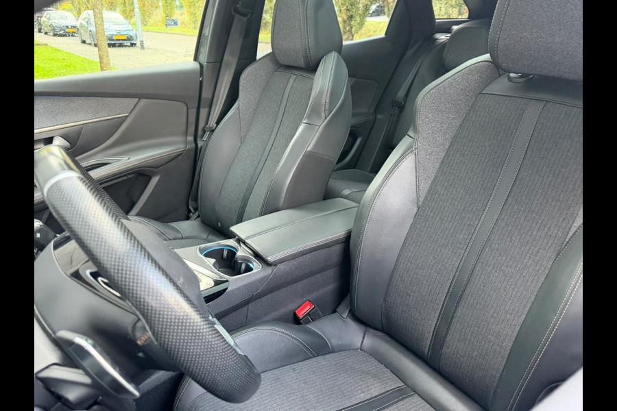 Peugeot 3008 1.2 PureTech Blue Lease Premium (PANORAMADAK)