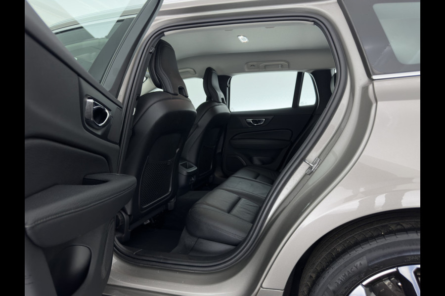 Volvo V60 2.0 D4 Momentum Pro (INCL.BTW) Aut. *LEATHER | FULL-LED | HEATED-COMFORTSEATS | DIGI-COCKPIT | CARPLAY | NAVI-FULLMAP | ECC | PDC | CRUISE | 17''ALU | TOWBAR*