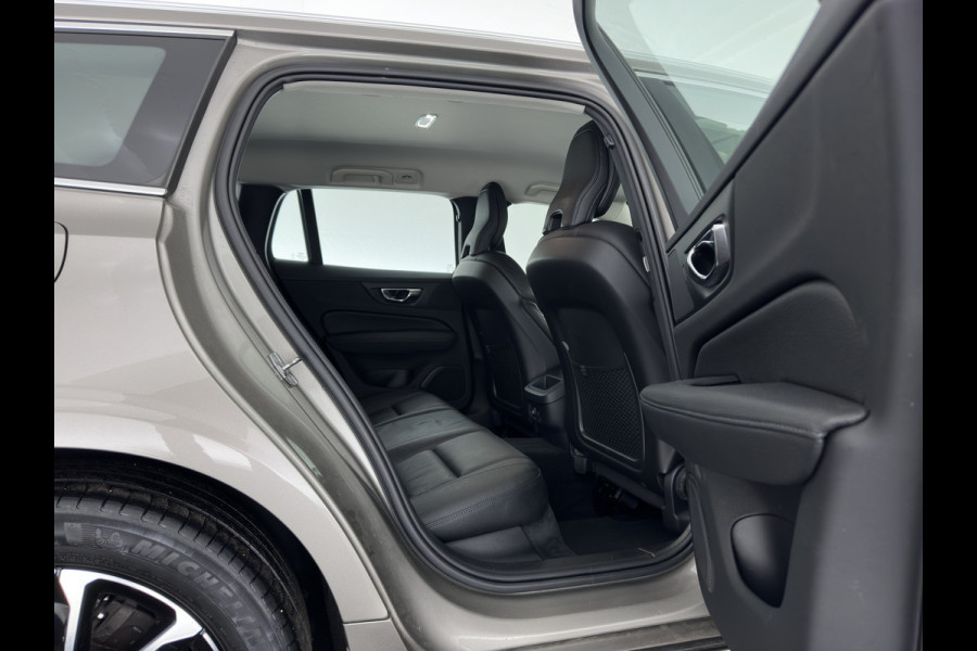 Volvo V60 2.0 D4 Momentum Pro (INCL.BTW) Aut. *LEATHER | FULL-LED | HEATED-COMFORTSEATS | DIGI-COCKPIT | CARPLAY | NAVI-FULLMAP | ECC | PDC | CRUISE | 17''ALU | TOWBAR*