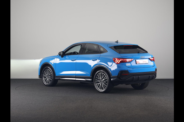 Audi Q3 Sportback 45 TFSI e S Edition 245pk | Navigatie | Elektrisch verstelbare voorstoelen | Sonos Audio | Adaptieve cruise controle | Stoelverwarming | S-line interieur