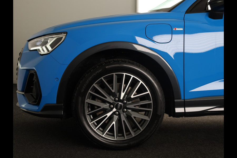 Audi Q3 Sportback 45 TFSI e S Edition 245pk | Navigatie | Elektrisch verstelbare voorstoelen | Sonos Audio | Adaptieve cruise controle | Stoelverwarming | S-line interieur