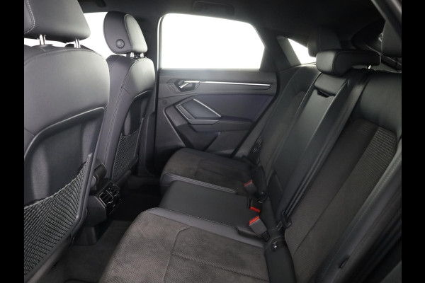 Audi Q3 Sportback 45 TFSI e S Edition 245pk | Navigatie | Elektrisch verstelbare voorstoelen | Sonos Audio | Adaptieve cruise controle | Stoelverwarming | S-line interieur