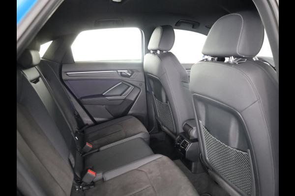 Audi Q3 Sportback 45 TFSI e S Edition 245pk | Navigatie | Elektrisch verstelbare voorstoelen | Sonos Audio | Adaptieve cruise controle | Stoelverwarming | S-line interieur