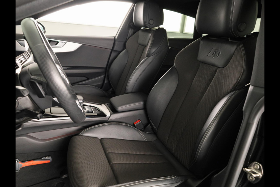 Audi A5 Sportback 35 TFSI S edition Competition 150pk | Panoramadak | Parkeercamera | Navigatie | S-line interieur |