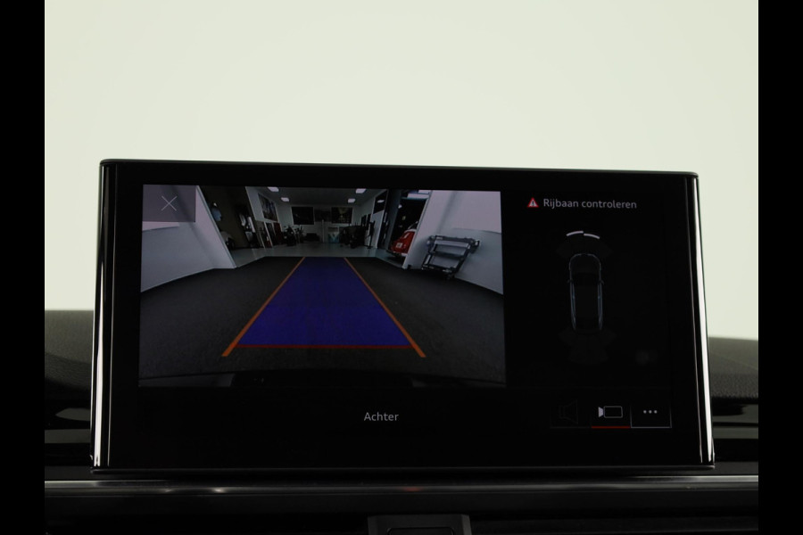 Audi A5 Sportback 35 TFSI S edition Competition 150pk | Panoramadak | Parkeercamera | Navigatie | S-line interieur |