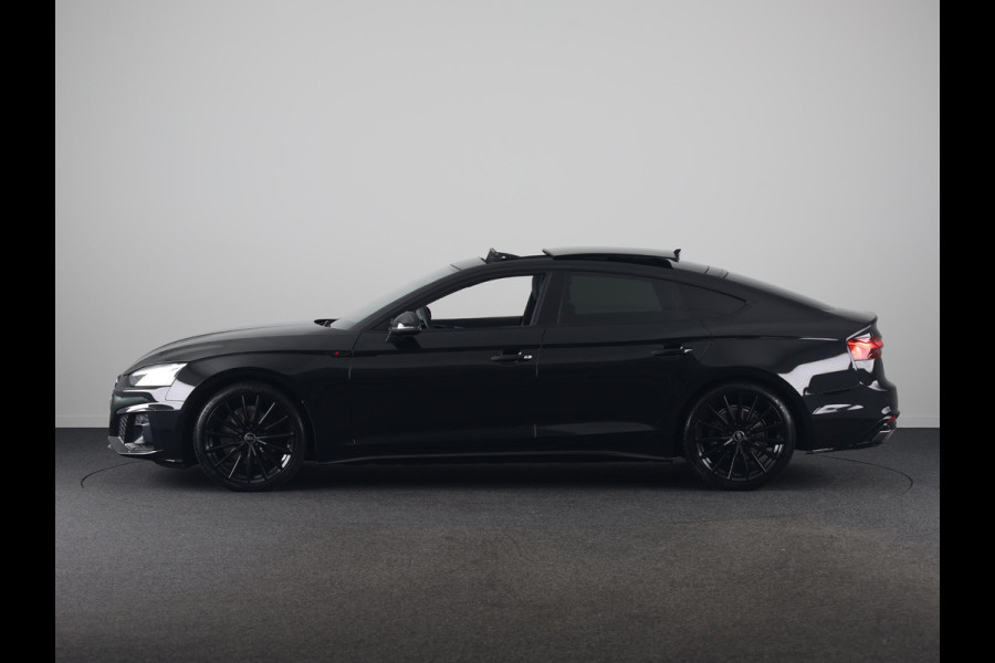 Audi A5 Sportback 35 TFSI S edition Competition 150pk | Panoramadak | Parkeercamera | Navigatie | S-line interieur |